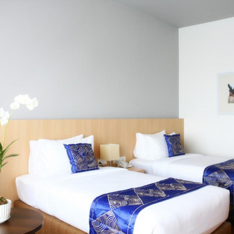 יאנגון Wyne Hotel מראה חיצוני תמונה