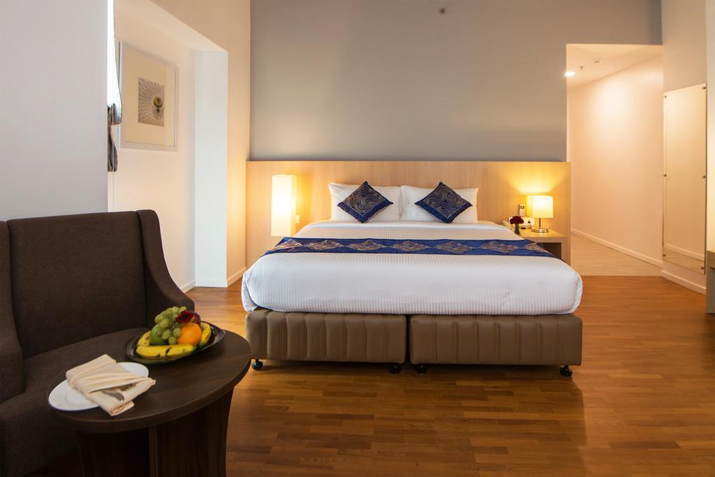 יאנגון Wyne Hotel מראה חיצוני תמונה