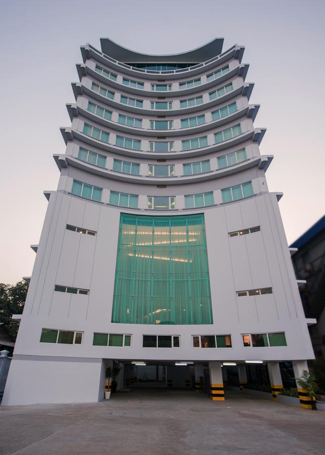 יאנגון Wyne Hotel מראה חיצוני תמונה